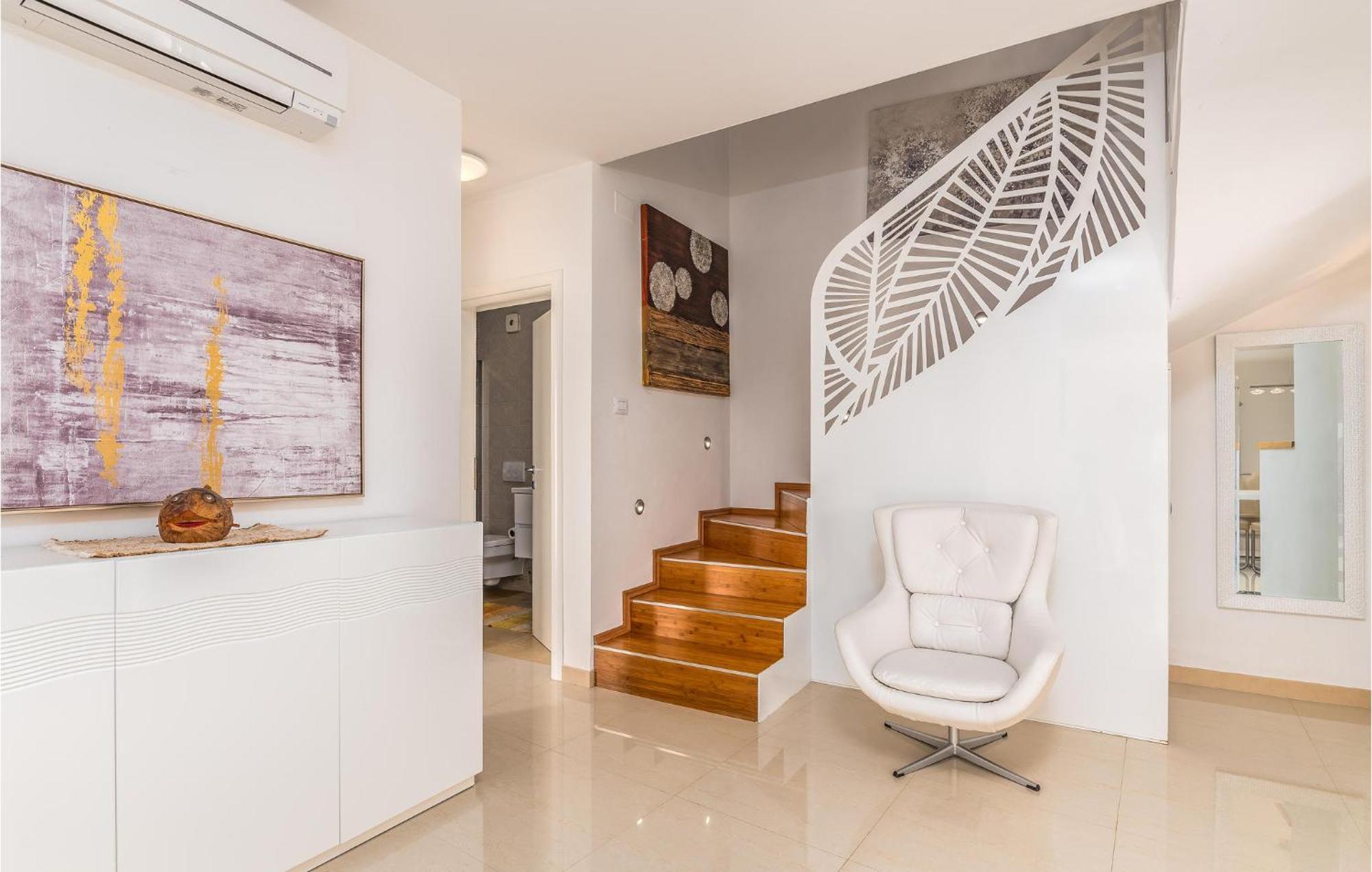 Beautiful Home In Martinscica With Wifi Esterno foto